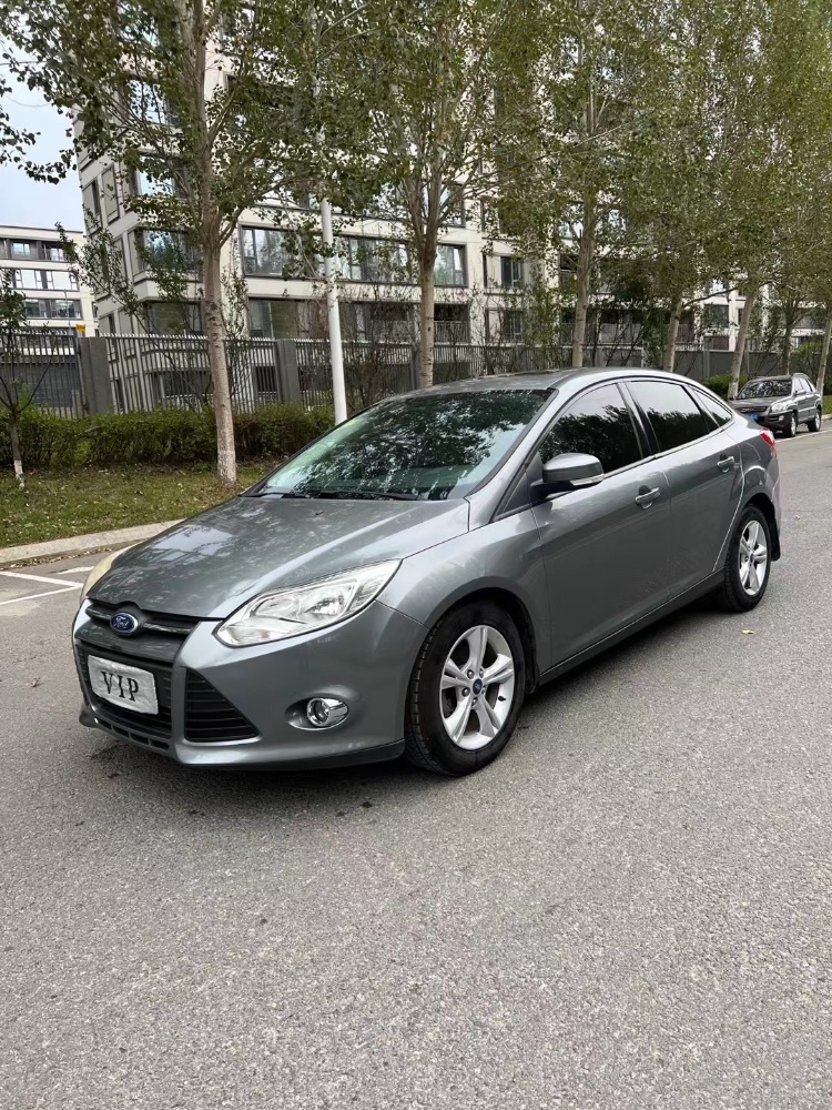沈阳13年福特福克斯2