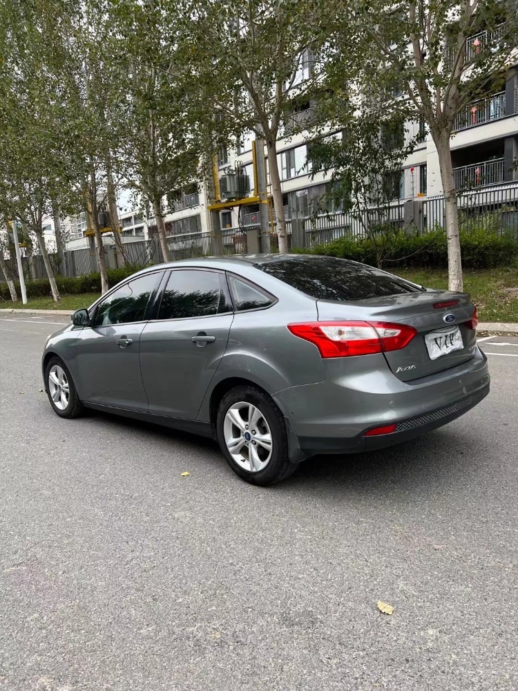 沈阳13年福特福克斯6