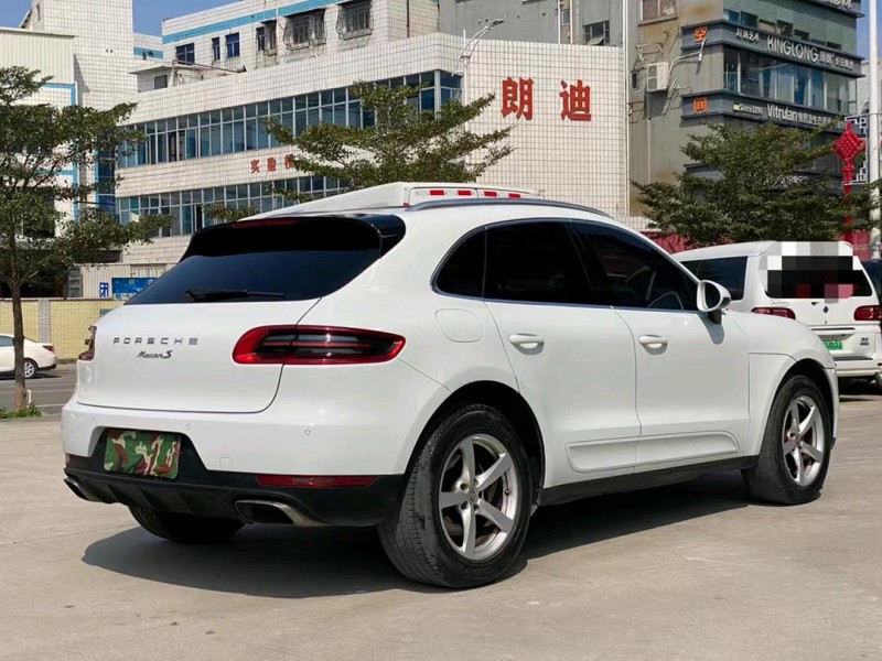 東莞15年保時捷Macan8