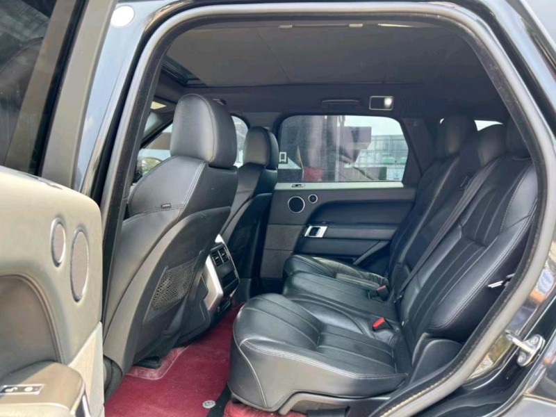 东莞14年路虎揽胜运动6