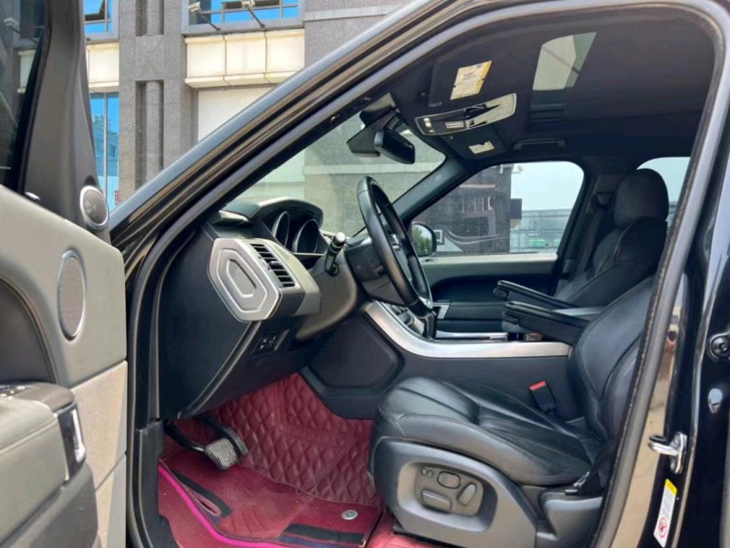 东莞14年路虎揽胜运动7