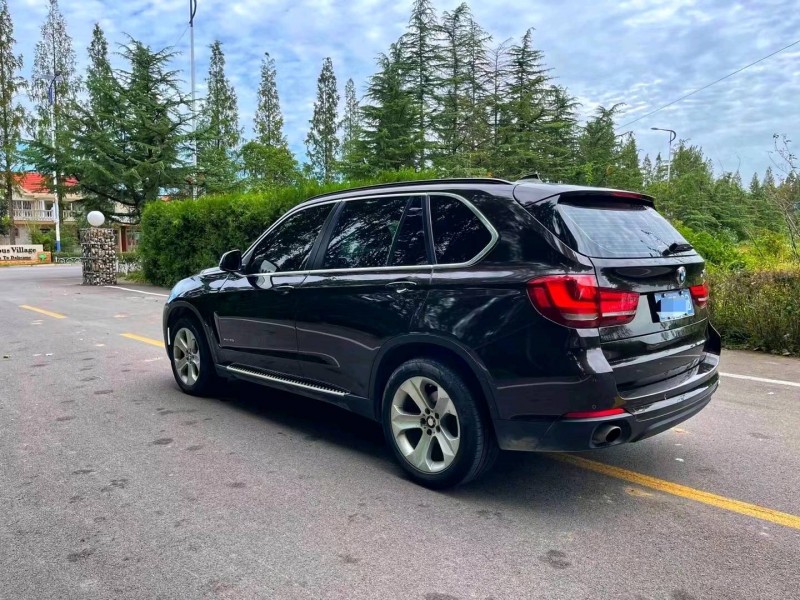 东营15年宝马X54