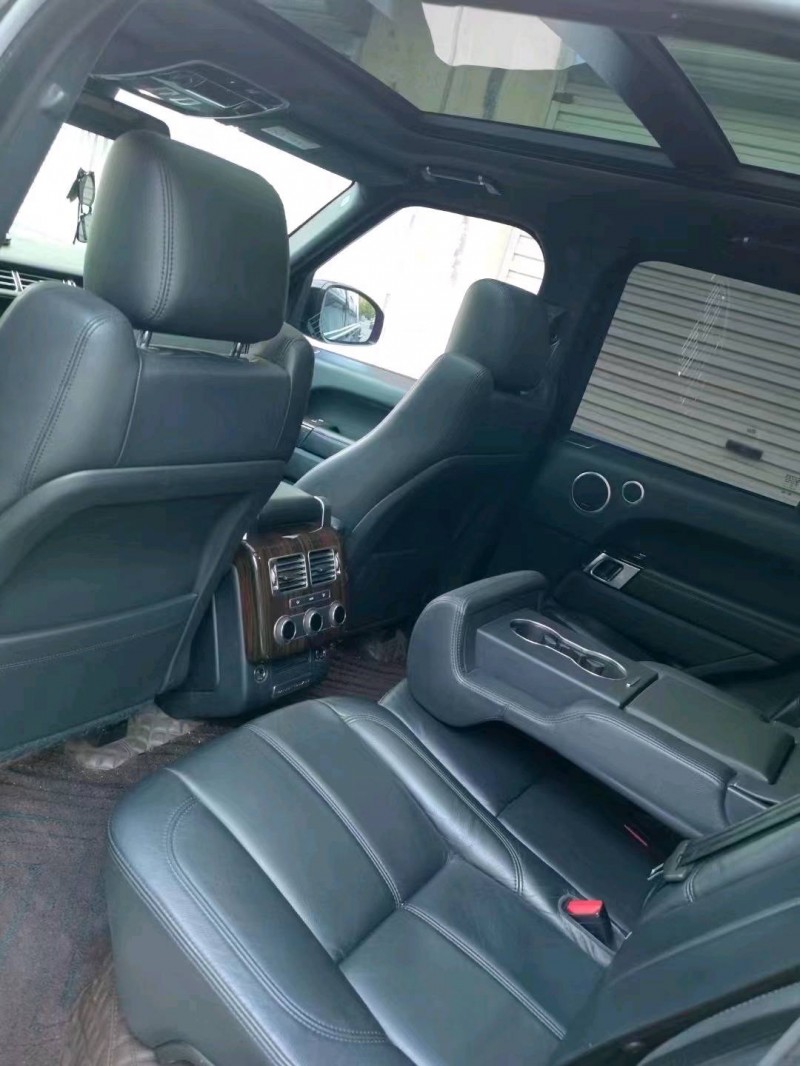 枣庄17年路虎揽胜行政8