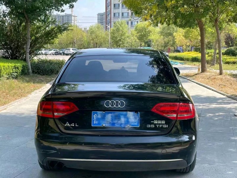 枣庄11年奥迪A4L8