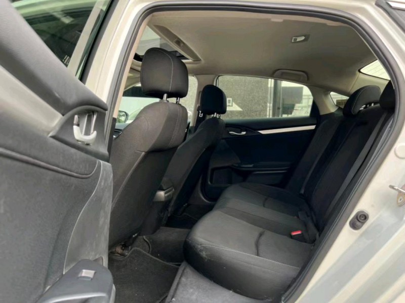 东莞17年本田思域6