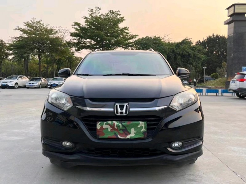 东莞15年本田缤智1