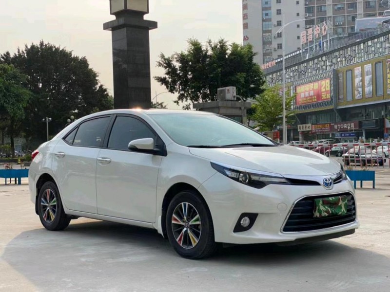 东莞16年丰田雷凌2