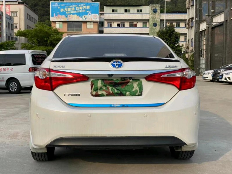 东莞16年丰田雷凌9