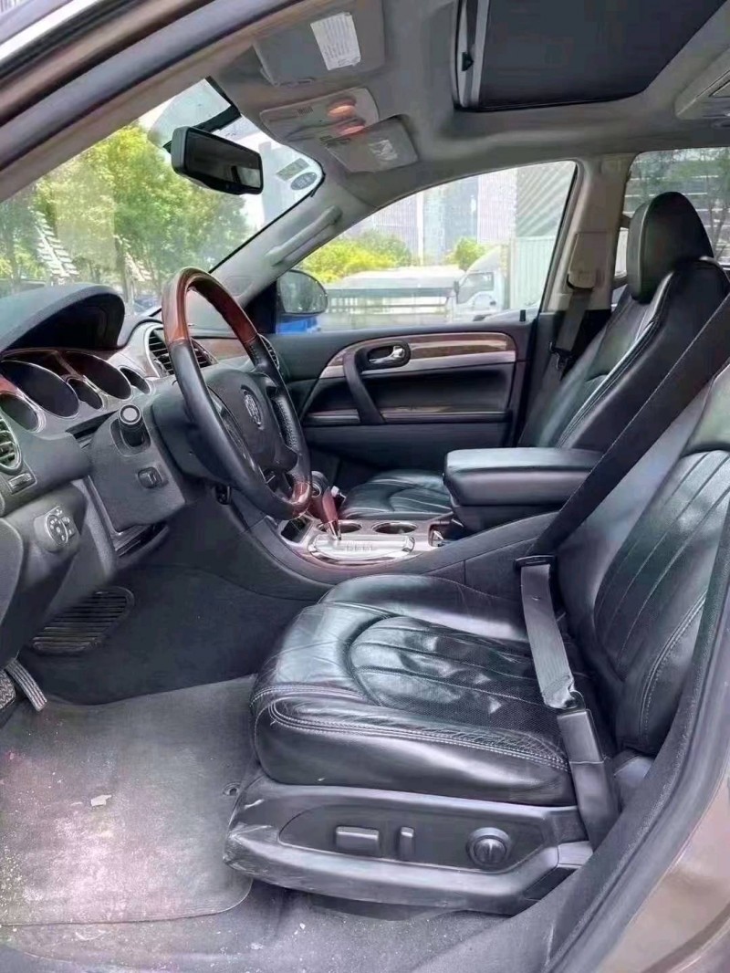 青岛09年别克昂科雷4