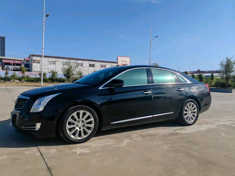 北京16年凯迪拉克XTS7