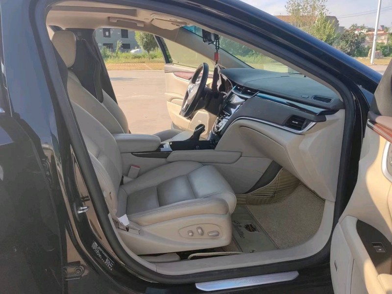 北京16年凯迪拉克XTS5