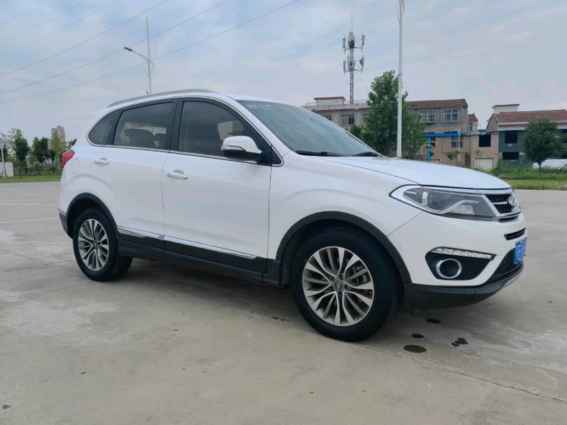 北京17年奇瑞瑞虎58