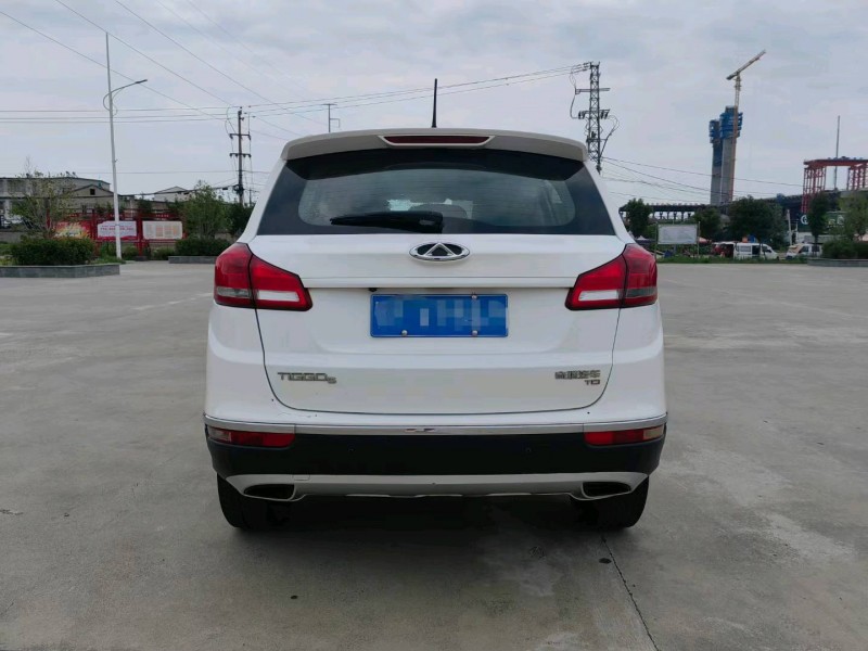 北京17年奇瑞瑞虎51