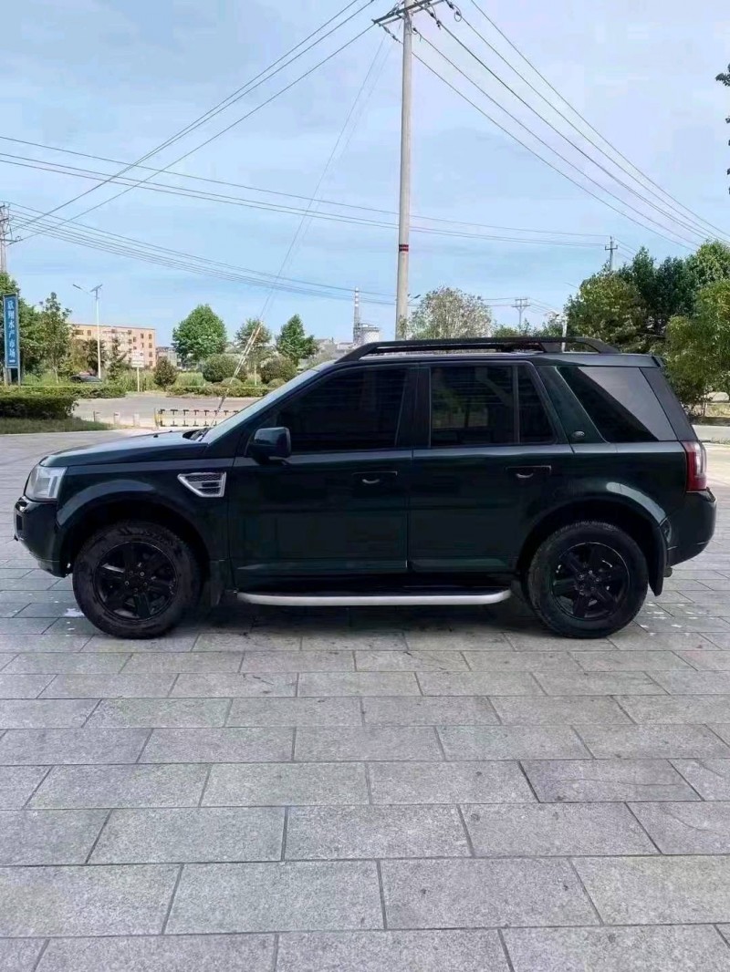 北京11年路虎神行者8