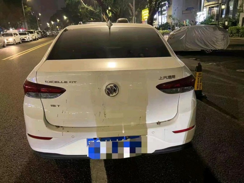 重庆19年别克英朗8