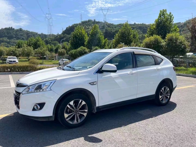 北京16年纳智捷U6 TURBO4