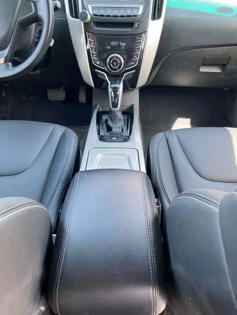 北京16年纳智捷U6 TURBO2