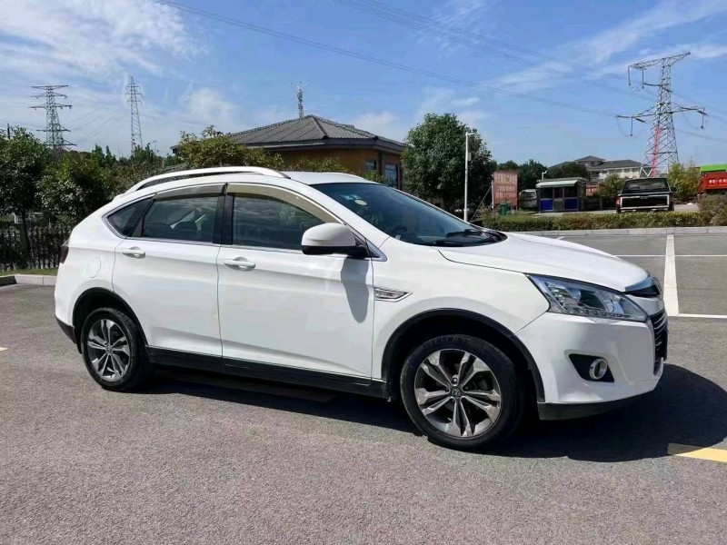 北京16年纳智捷U6 TURBO9