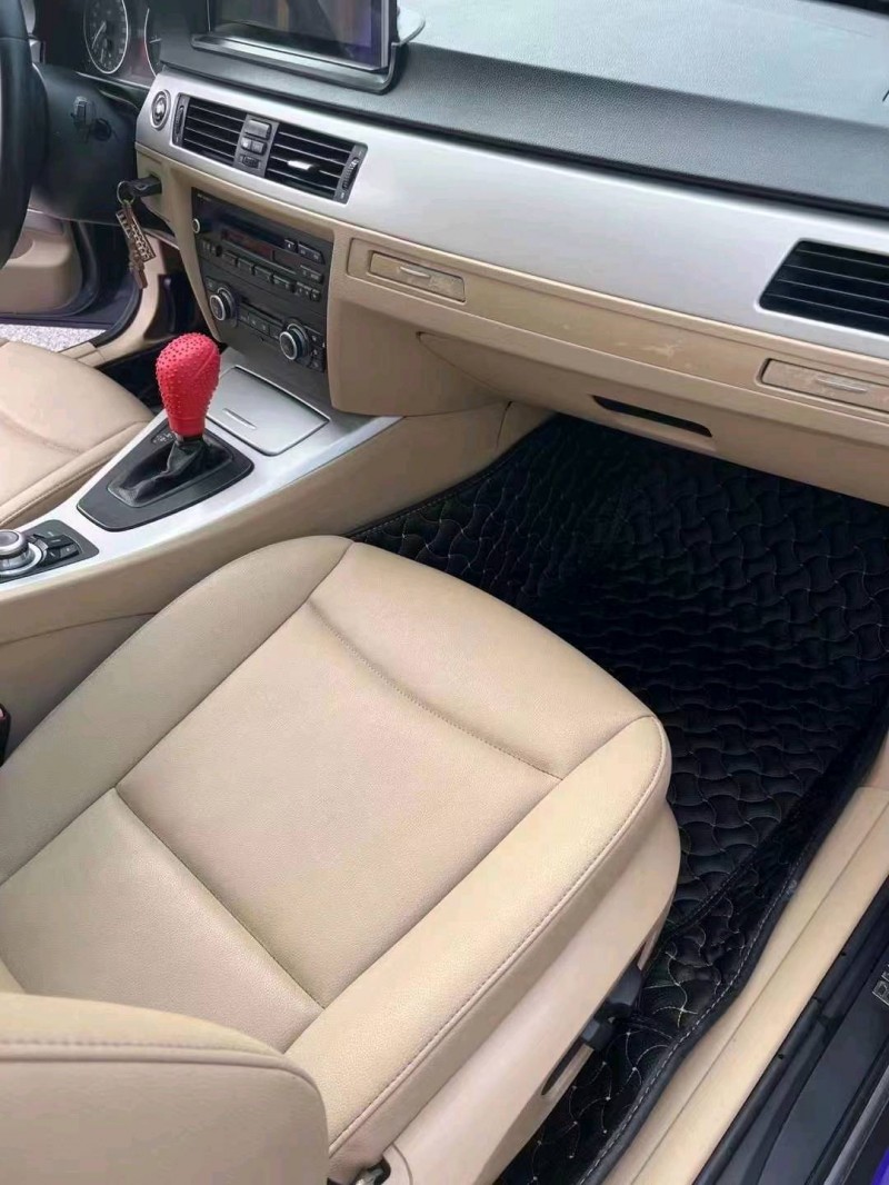 北京11年宝马3系8