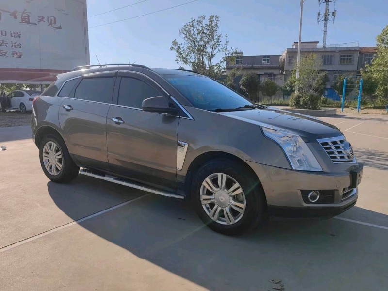 北京14年凯迪拉克SRX7