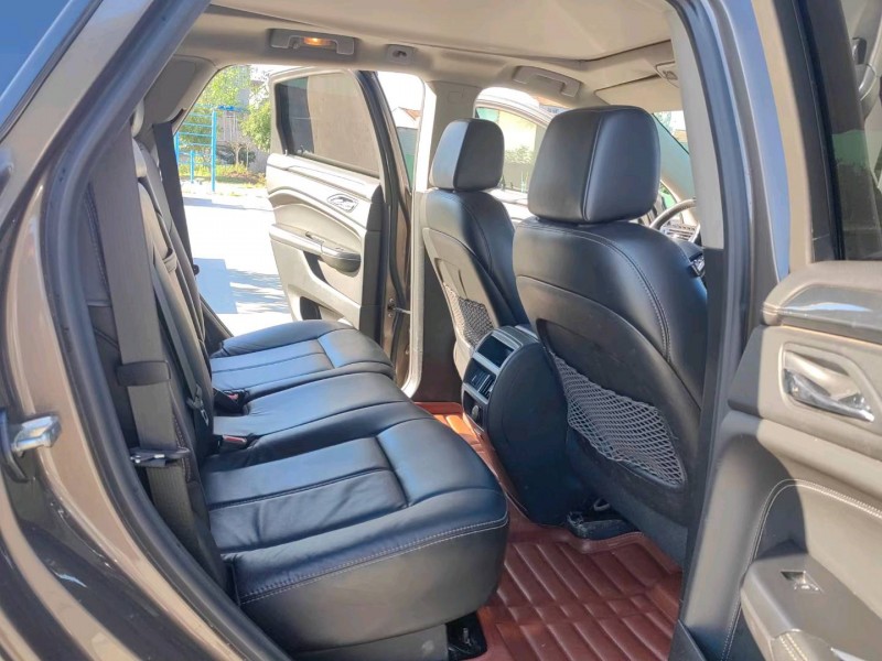 北京14年凯迪拉克SRX4