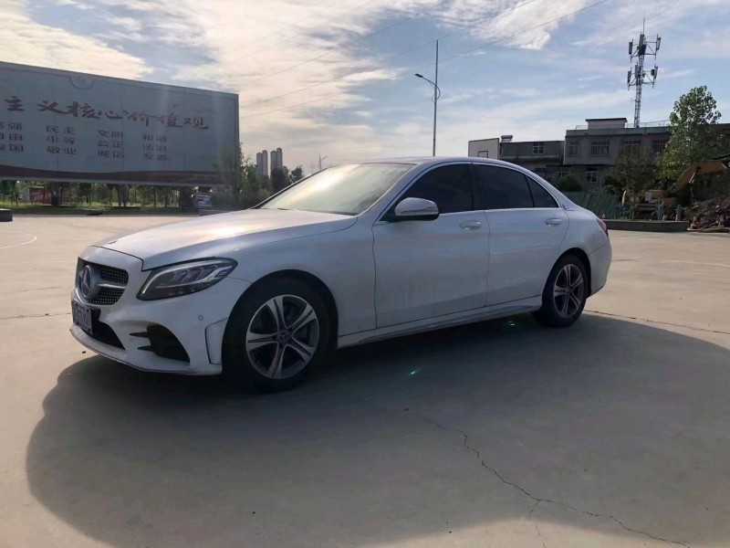 北京18年奔驰C7
