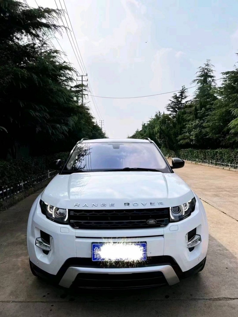 东营15年路虎极光1