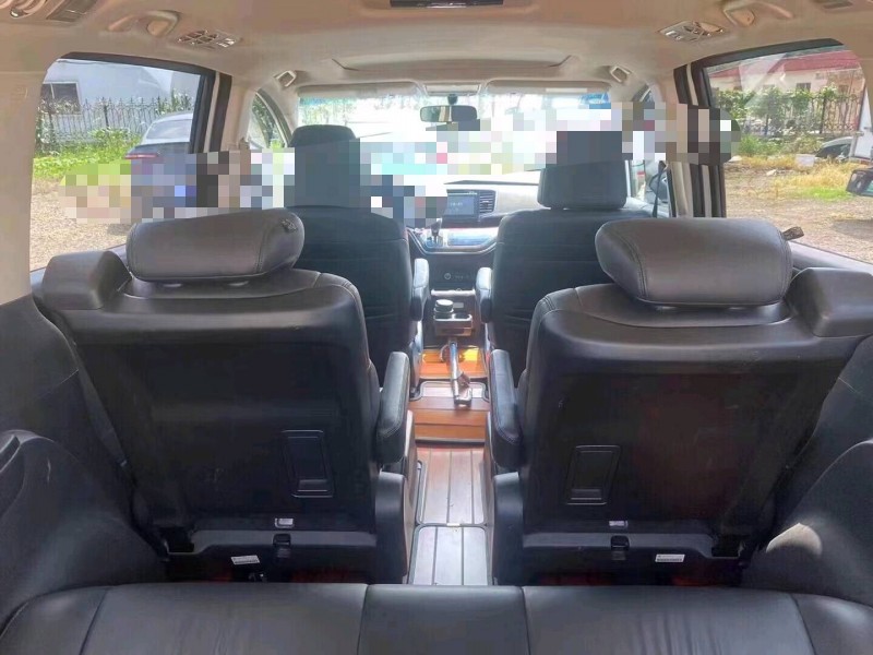 青岛16年本田奥德赛3