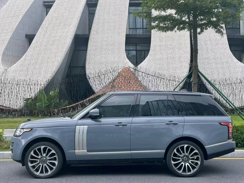 广州18年路虎揽胜行政8