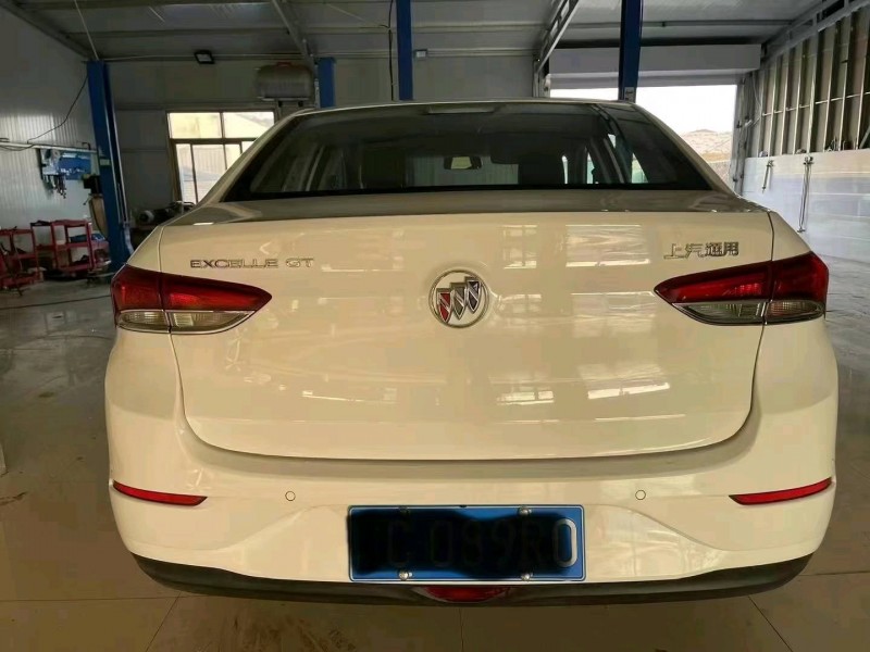 枣庄21年别克英朗5