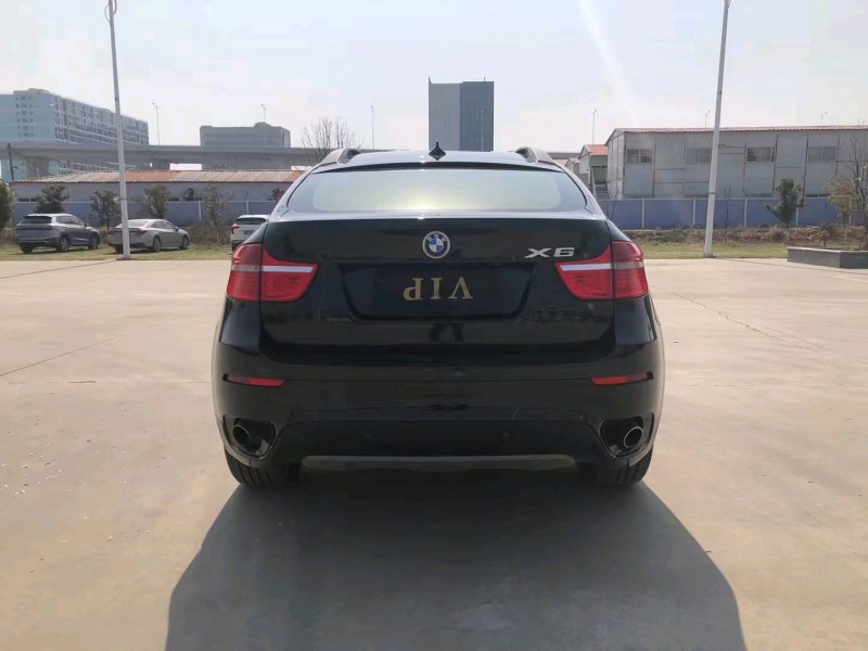 北京12年宝马X61