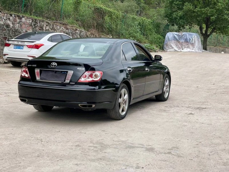 北京10年丰田锐志9