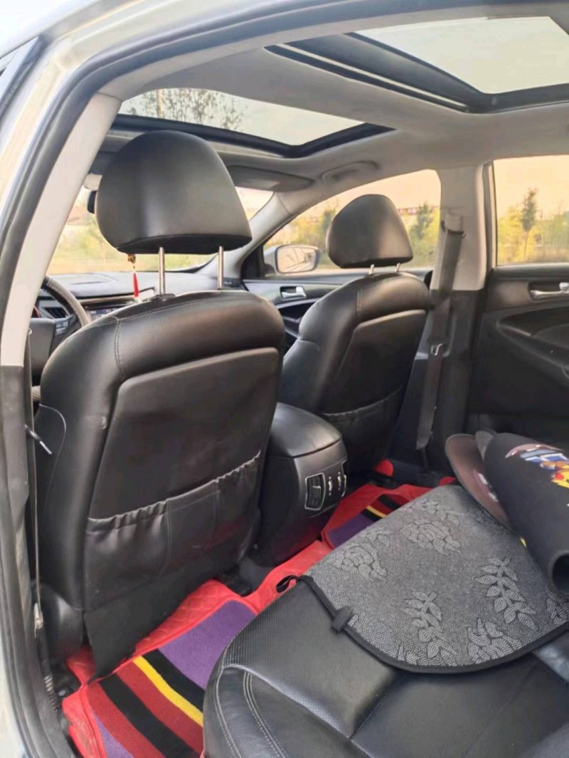 北京11年现代索纳塔八5