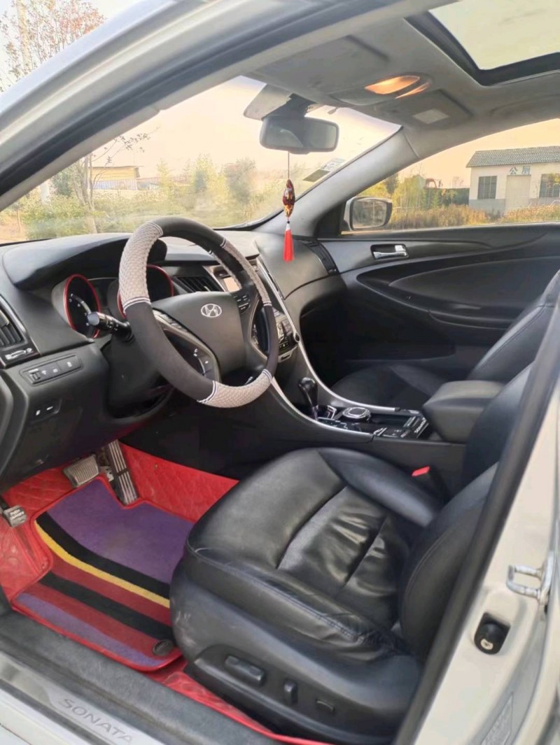 北京11年现代索纳塔八6