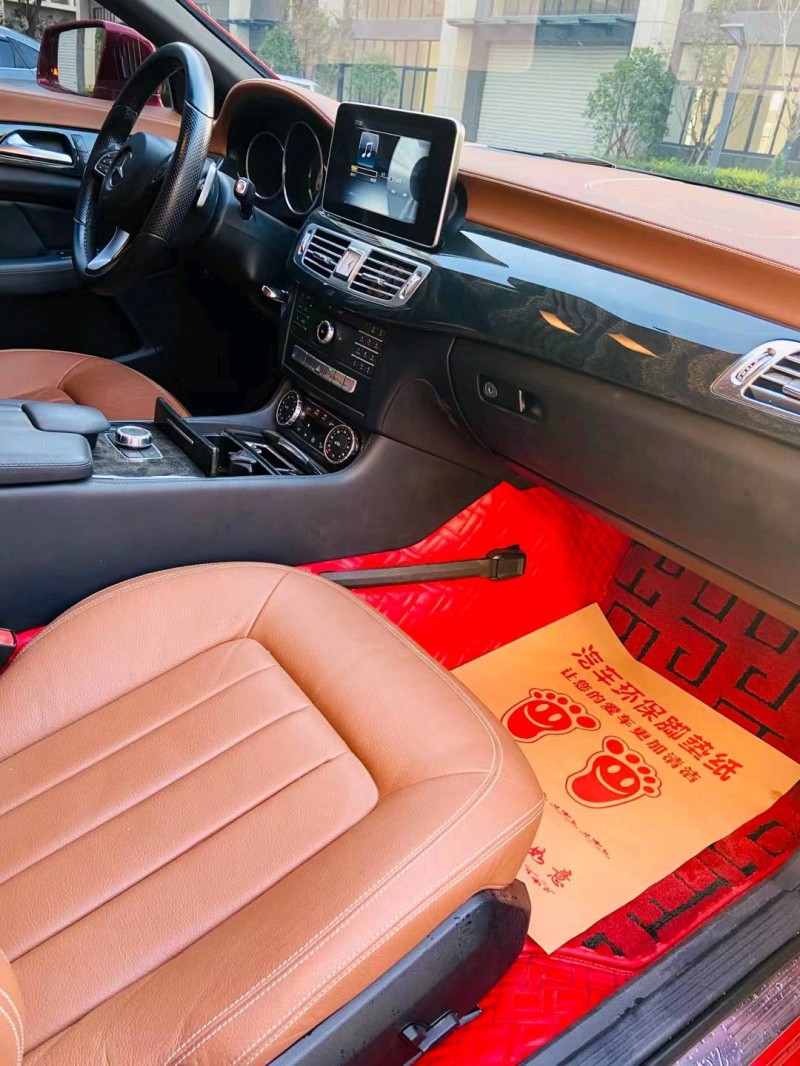 徐州16年奔驰CLS5