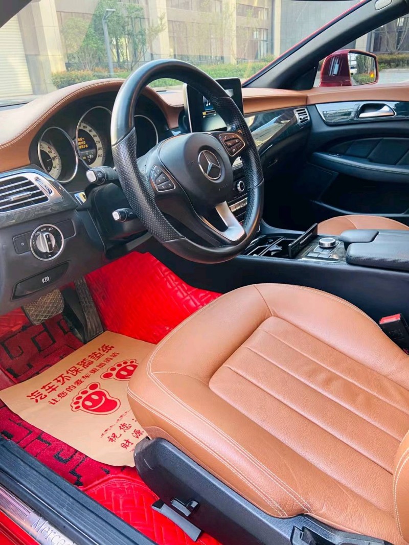 徐州16年奔驰CLS4