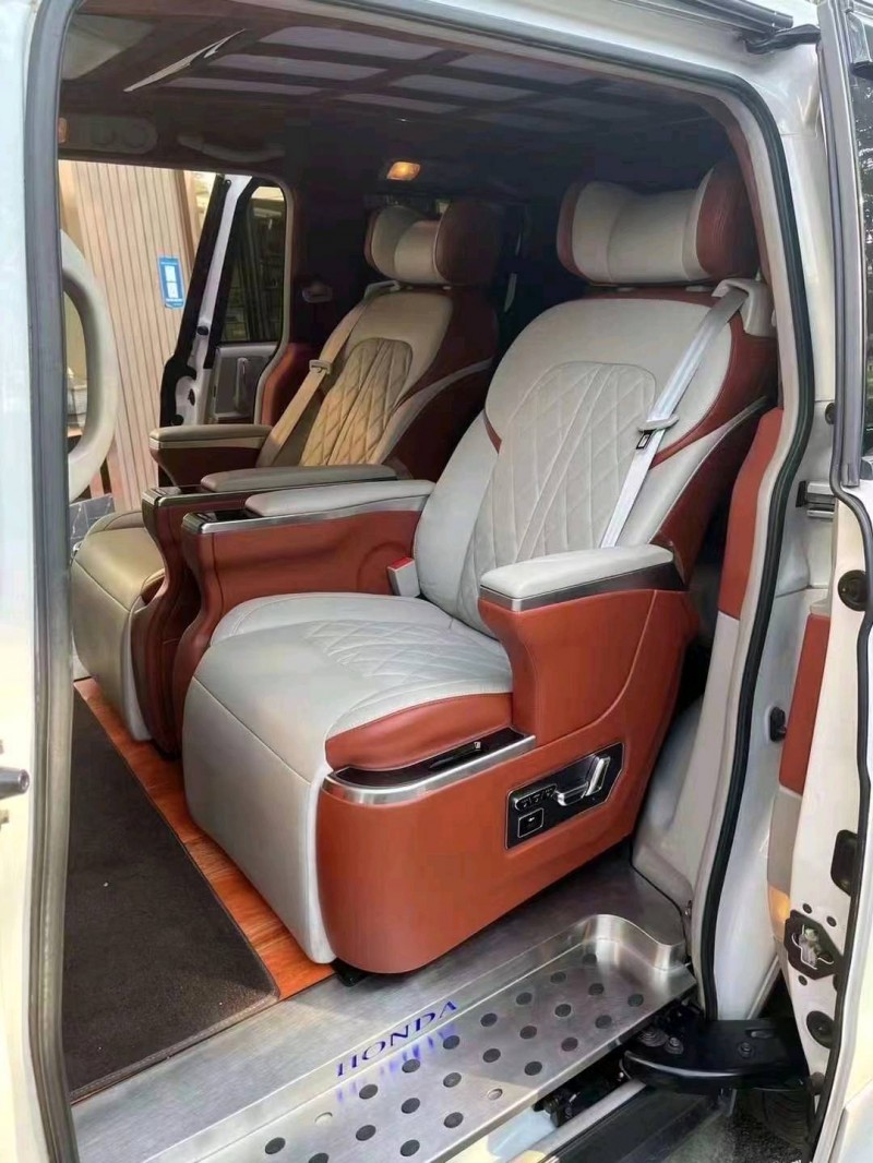 广州13年本田艾力绅3