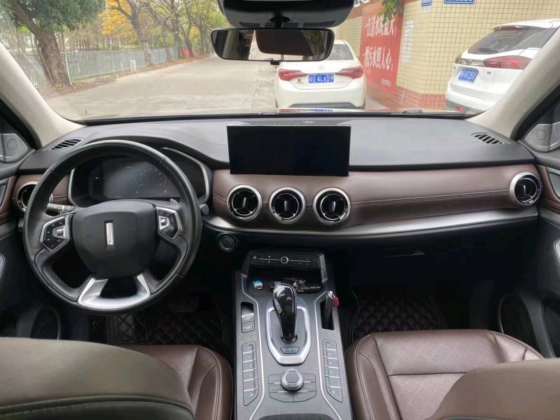 广州20年长城汽车WEY VV64