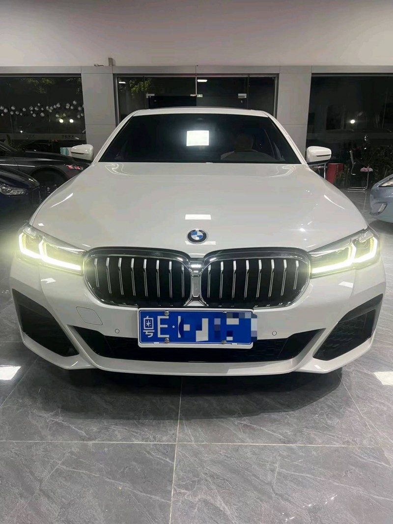广州22年宝马5系1