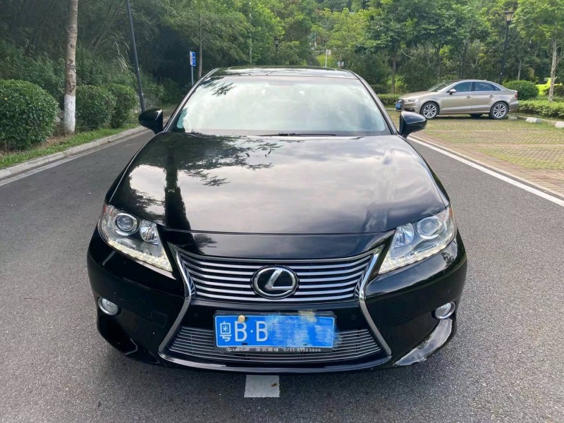 广州14年雷克萨斯ES1