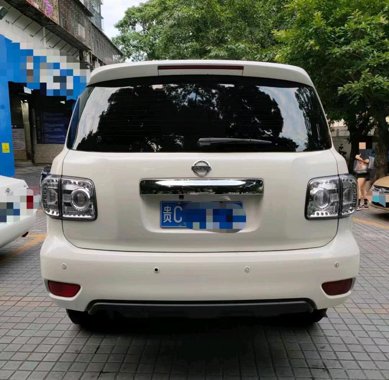 广州17年日产途乐9