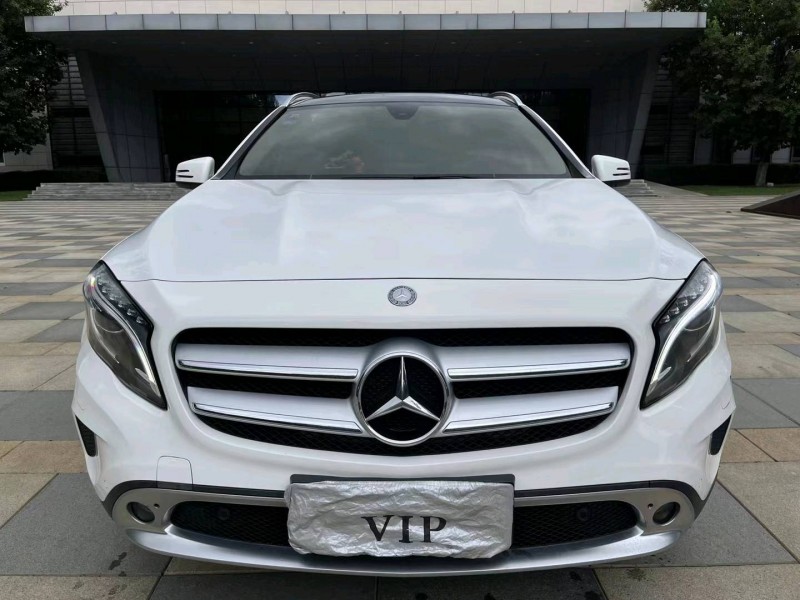 沈阳17年奔驰GLA1