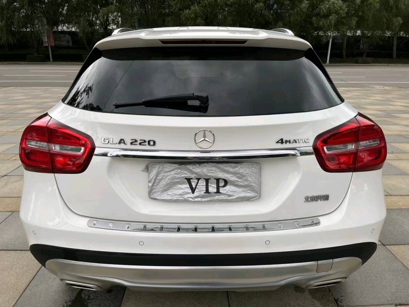 沈阳17年奔驰GLA9