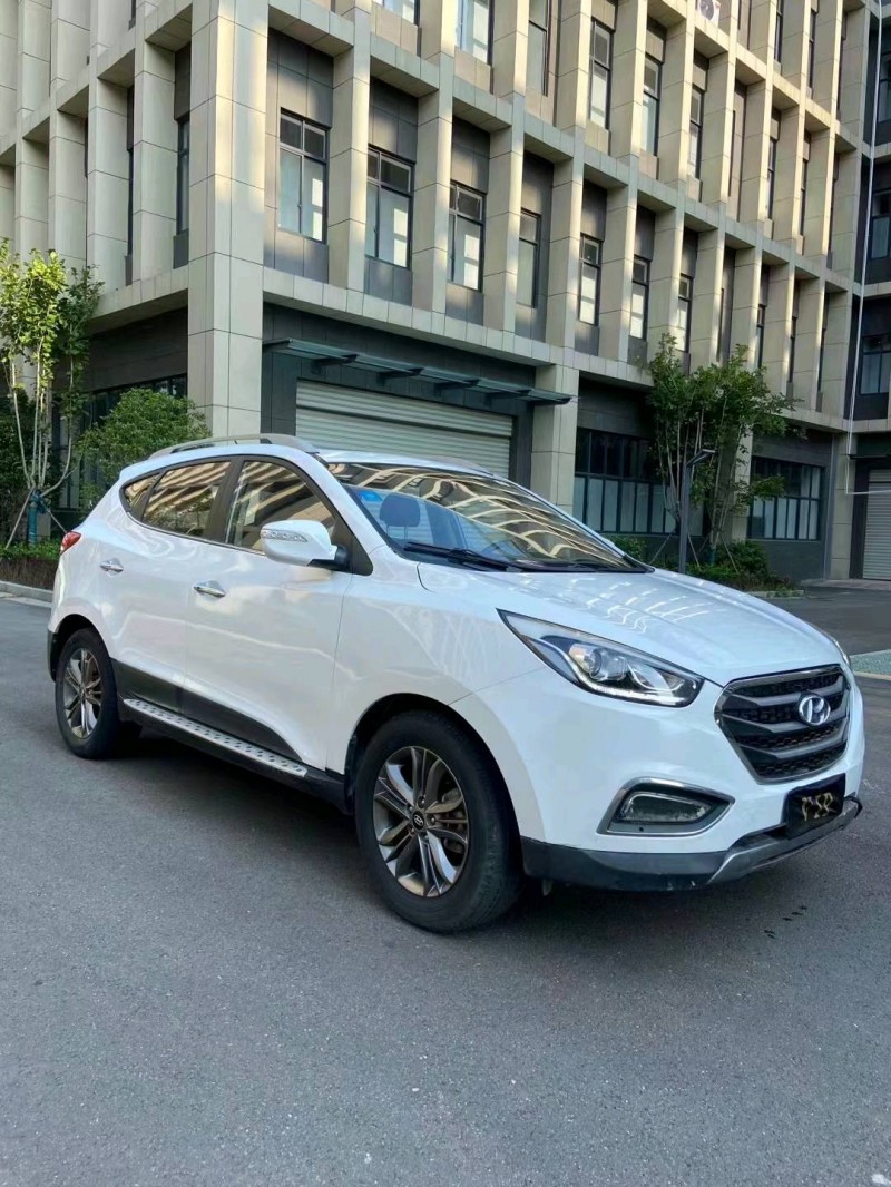 徐州16年现代ix358