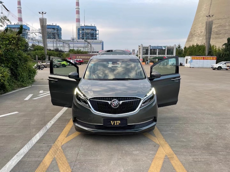 徐州18年别克GL81