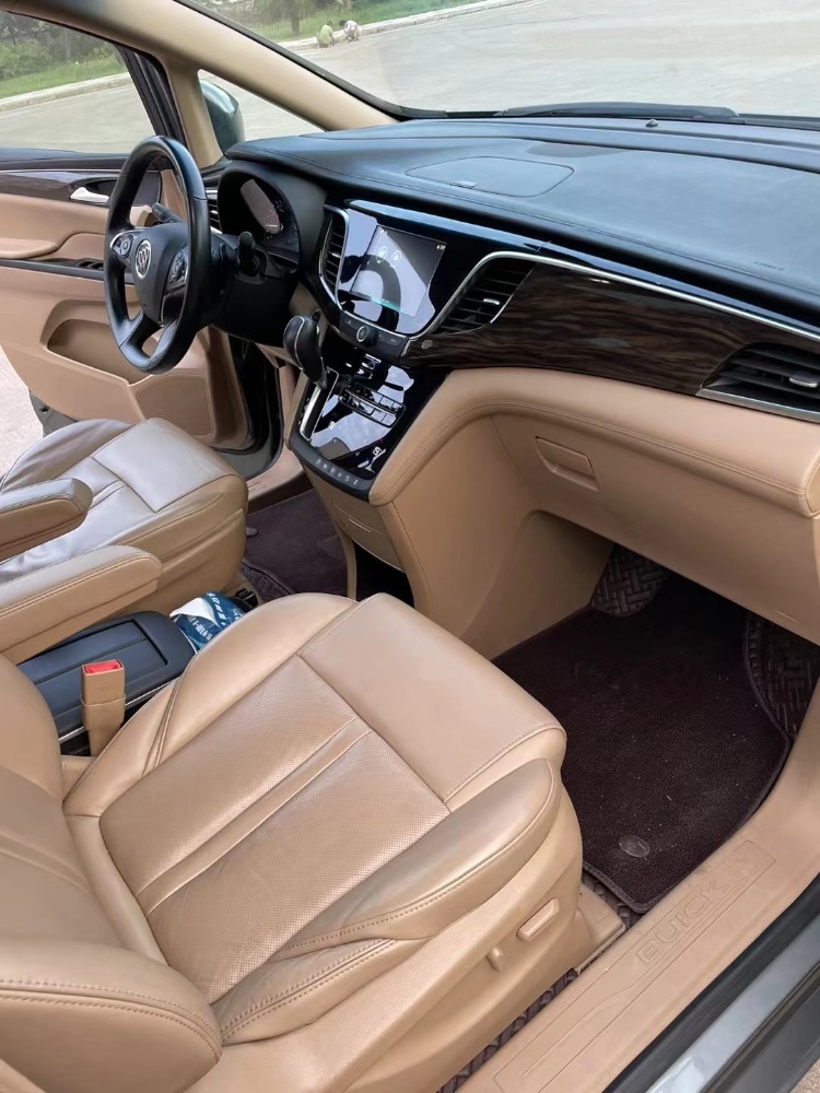 徐州18年别克GL85