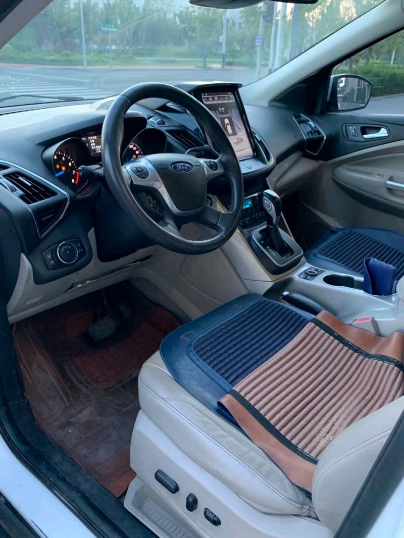 徐州14年福特翼虎6