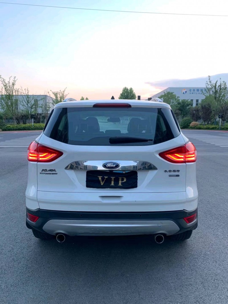 徐州14年福特翼虎9