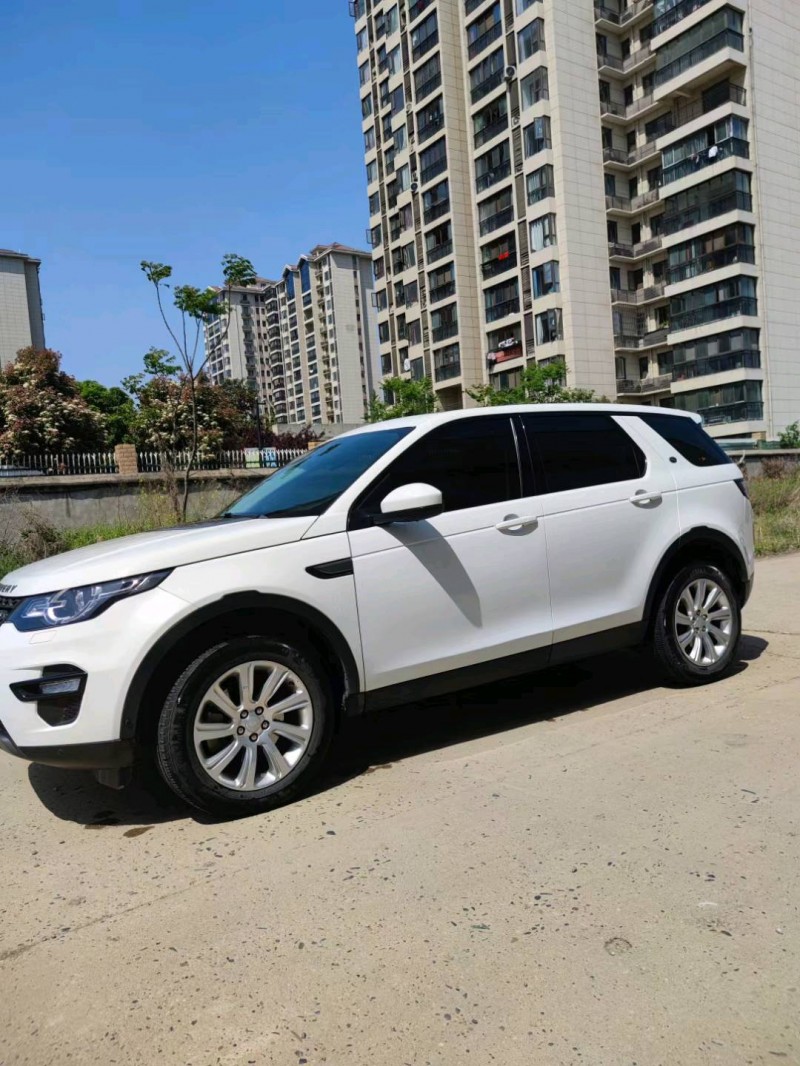 北京18年路虎发现神行7