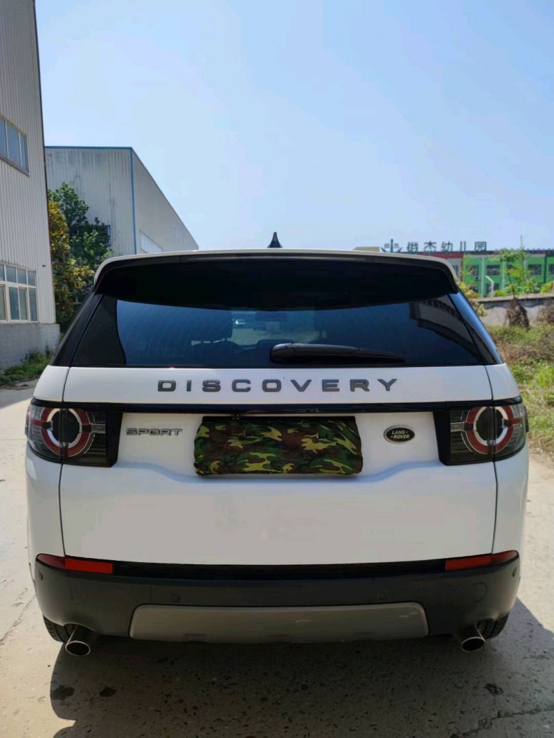 北京18年路虎发现神行1